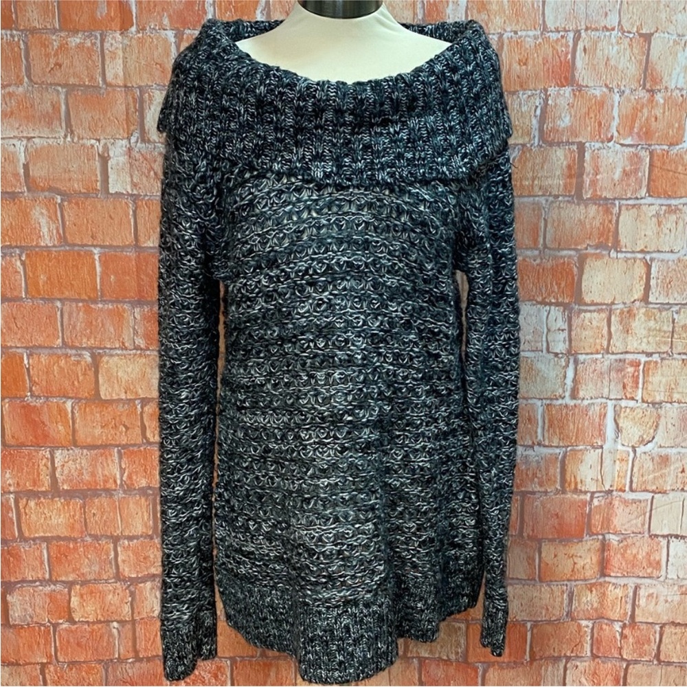 Carolyn Taylor Marled Gray Bateau Neck Sweater‎